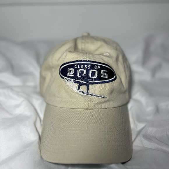 Vintage Class of 2005 Beige Cap - Picture 1 of 3